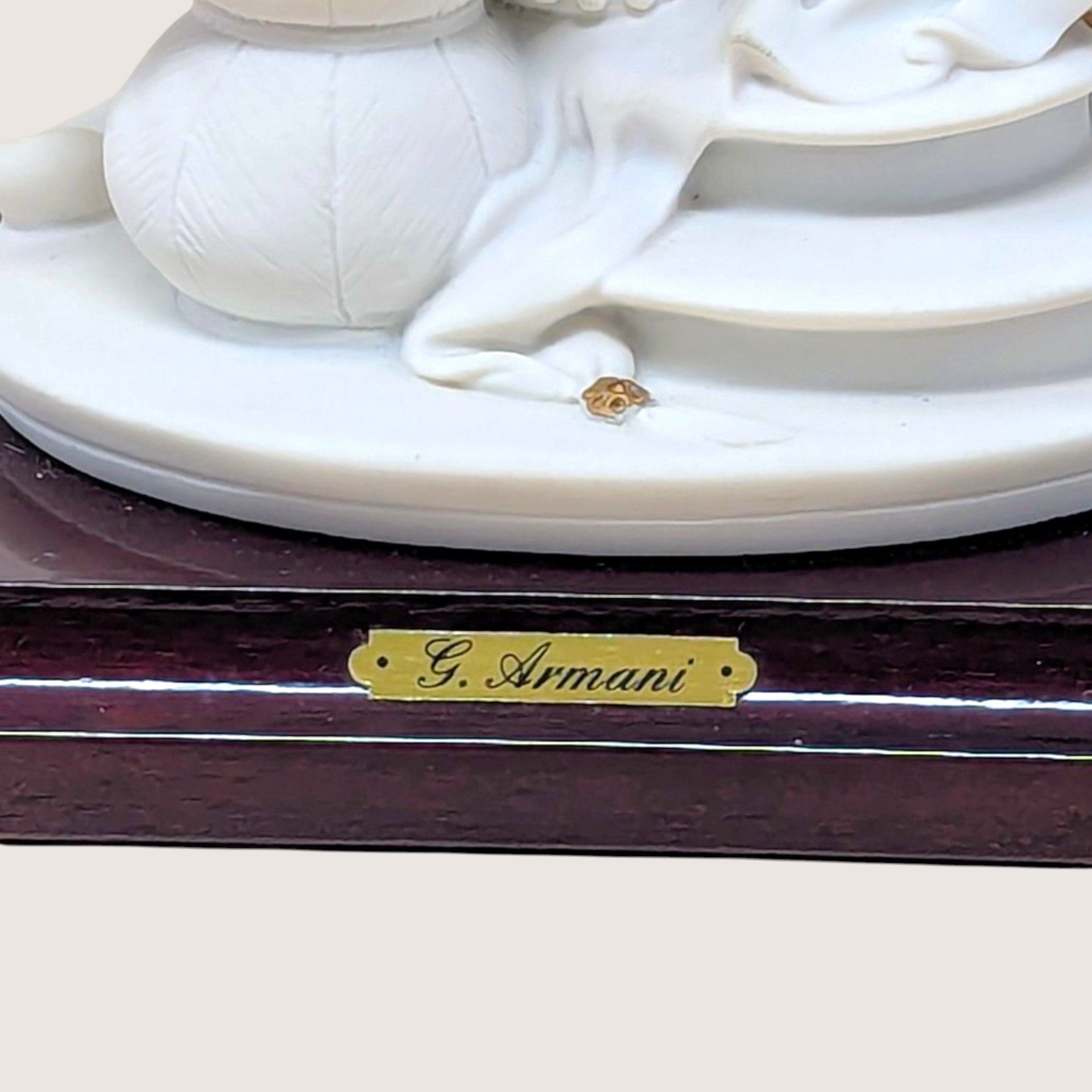 Vintage Giuseppe Armani Mother and Child Porcelain Figurine