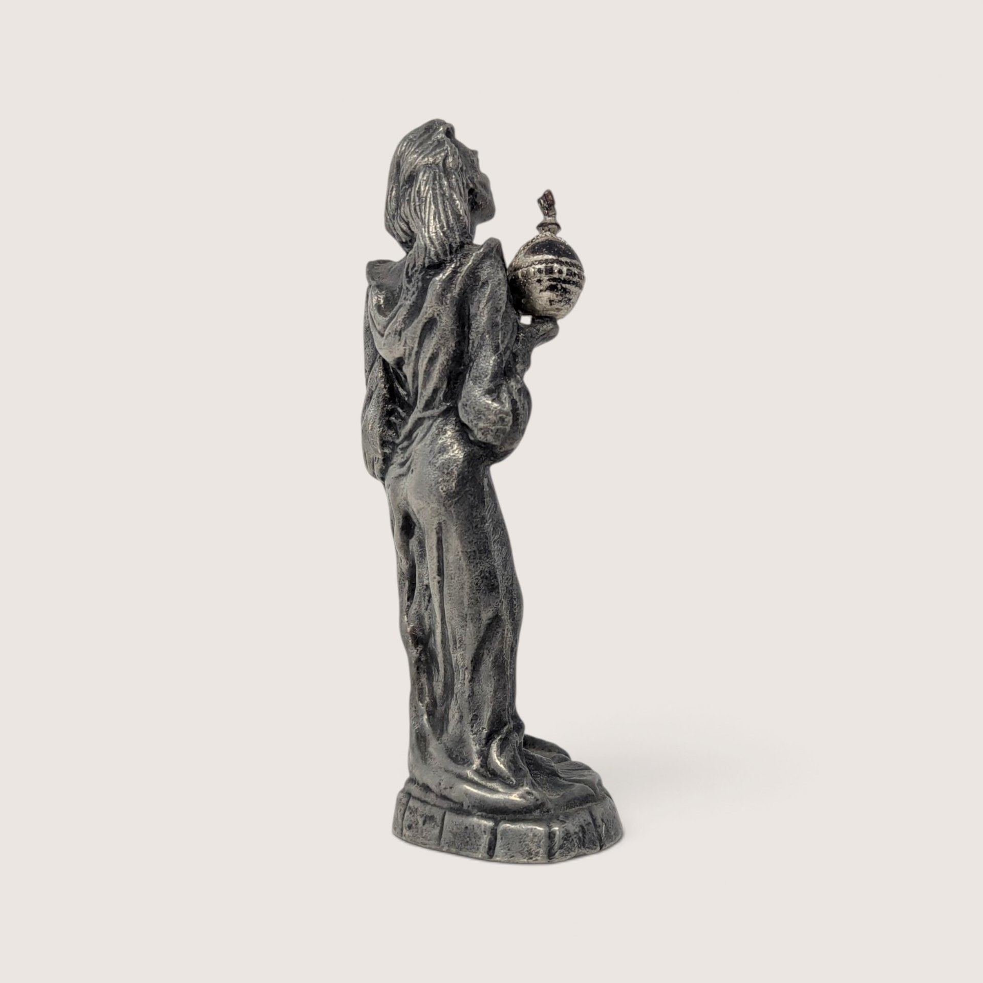 Vintage Pewter Queen Sorceress Figurine Sovereign Orb