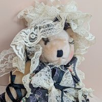 1993 Sharon Elise Beary Special Creations Handcrafted Bear