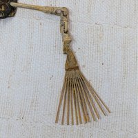 Vintage Hand-Carved Wood Bird Hair Slide – Bird of Paradise Boho Hair Pin