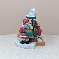 1980s Midwest Santa at Window Music Box – Holiday Decor