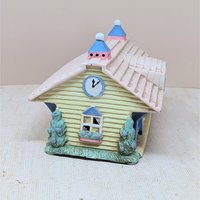 1990s Midwest Cottontail Lane Station