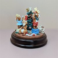 House of Lloyd Wreck the Halls – Vintage Musical Holiday Figurine