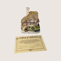 1993 David Winter Cottages - "Crystal Cottage" (Signed Edition)
