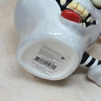 2002 Dept 56 Google Eye Skull Mug