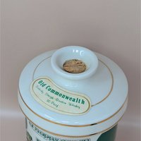 Old Commonwealth: St. Patrick's Day Porcelain Decanter – Whimsical Irish Decor