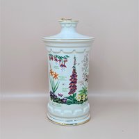 1983 Old Commonwealth Porcelain Decanter – Flowers of Ireland 
