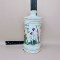 1983 Old Commonwealth Porcelain Decanter – Flowers of Ireland 