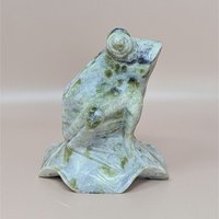 Nephrite Jade Frog – Vintage Chinese Hand Carved Stone – Artisan Figurine