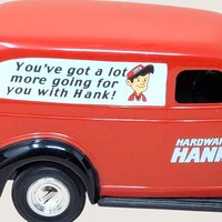 2001 ERTL 1946 Chevy Suburban Hardware Hank Die Cast Bank