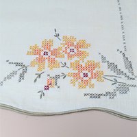 Vintage Bucilla 8 Piece Floral Cross Stitch Table Linen Set