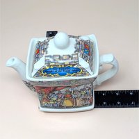1980s Sadler Camelot Sir Lancelot Porcelain Teapot