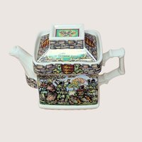1980s Sadler Porcelain Robin Hood Castle Storybook Novelty Teapot 