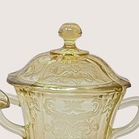 1930s Federal Glass Madrid Pattern Sugar Bowl and Creamer Set
