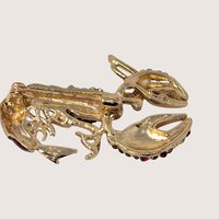 1980s Rhinestone Lobster Brooch Gold Tone Nautical Pin