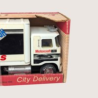 1980s Nylint Ford City Delivery Box Truck Motorcraft Batteries