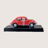 Vintage Road Tough 1967 Volkswagen Beetle: 1/18 Diecast Model