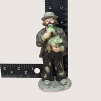 Vintage Flambro Emmett Kelly Jr Eating Lettuce Figurine