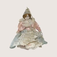 1980s Vintage Porcelain Harlequin Pierrot Doll Pair Pink Blue Satin