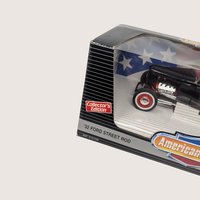1995 ERTL American Muscle 1932 Ford Street Rod 1/18 Scale