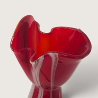 Vintage Red Pulled Feather Art Glass Bud Vase 