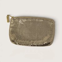 Vintage Whiting and Davis International Gold Metal Mesh Cosmetic Bag