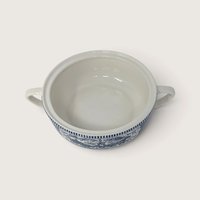 Vintage Currier and Ives Round Covered Casserole Dish 1.25 Qt 