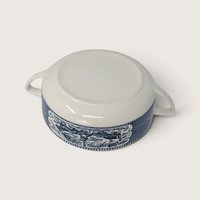 Vintage Currier and Ives Round Covered Casserole Dish 1.25 Qt 