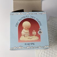 1987 Precious Moments In His Time Figurine