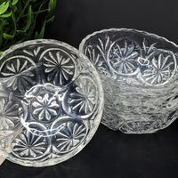 Set of 4 Vintage Anchor Hocking Medallion Clear Fruit/Dessert Bowls 4"