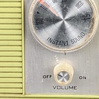 Vintage Atlantic Am Table Radio (barely works)