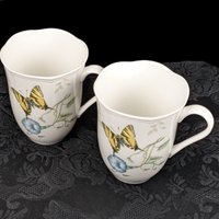 Pair of Lenox Butterfly Meadow Swallowtail Mugs