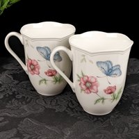 Pair of Lenox Butterfly Meadow Swallowtail Mugs