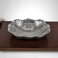 Wilton Armetale Pewter Serving Bowl: Timeless Elegance for Entertaining