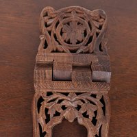 Hand Carved Wooden Folding Book Stand: Exquisite Craftsmanship from India