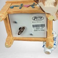 Vintage Cats San Francisco Music Box: Melodic Feline Charm