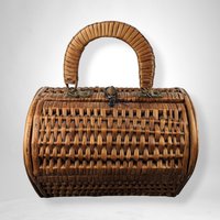 Vintage Wicker Handbag | Leather & Wood Clasp | 7" Tall x 9.25" Long | Summer Purse | Boho Style | Woven Bag | Unique Accessory
