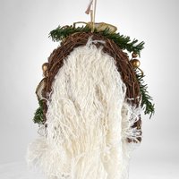 Vintage North Pole Traditions Woodland Santa Wall Hanging: Festive Décor Delight