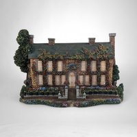 Thomas Kinkade's Lamplight Village 2000 Collector's Edition: Enchanting 'Lamplight Inn' Illuminated Masterpiece