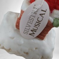 Vintage Silvestri Rooftop Santa Claus is Coming to Town Music Box