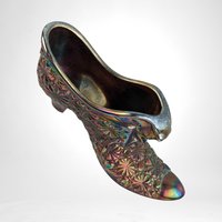 Vintage Old Virginia Black Amethyst Carnival Glass Daisy and Button Cat Glass Shoe