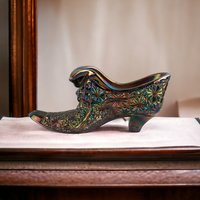 Vintage Old Virginia Black Amethyst Carnival Glass Daisy and Button Cat Glass Shoe