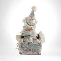 Westminster Vintage Wind Up Musical Kitten Music Box