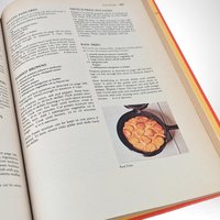Vintage 1982 Betty Crocker's Cookbook - Hardcover - New and Revised Edition - Classic Recipes - Microwave Recipes - Kitchen Decor