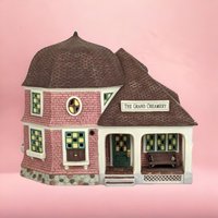 1998 Dept 56 Seasons Bay "The Grand Creamery" | Lighted House | Porcelain Building