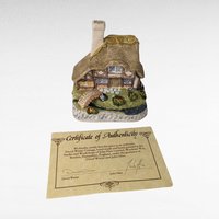 1993 David Winter Cottage "Crystal Cottage" | Signed | with COA and Original Box