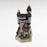 Vintage 1988 David Winter Macbeth's Castle - Scottish Collection - Cottage Figurine -  Shakespearean Decor