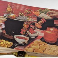 1965 Better Homes and Gardens New Cook Book, Vintage Cookbook, Souvenir Edition, Recipes, Cooking, Gift for Cook, Kitchen Decor