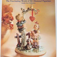 1998 M.I. Hummel Figurines Collector Guide, Vintage Goebel Hummel Book, Softcover, Gift for Hummel Collector