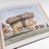 2001 The Three Pigs by David Wiesner, Caldecott Medal Winner, Hardcover Children's Book, Vintage Storybook Gift